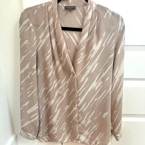 Vince Camuto Women’s Blouse small